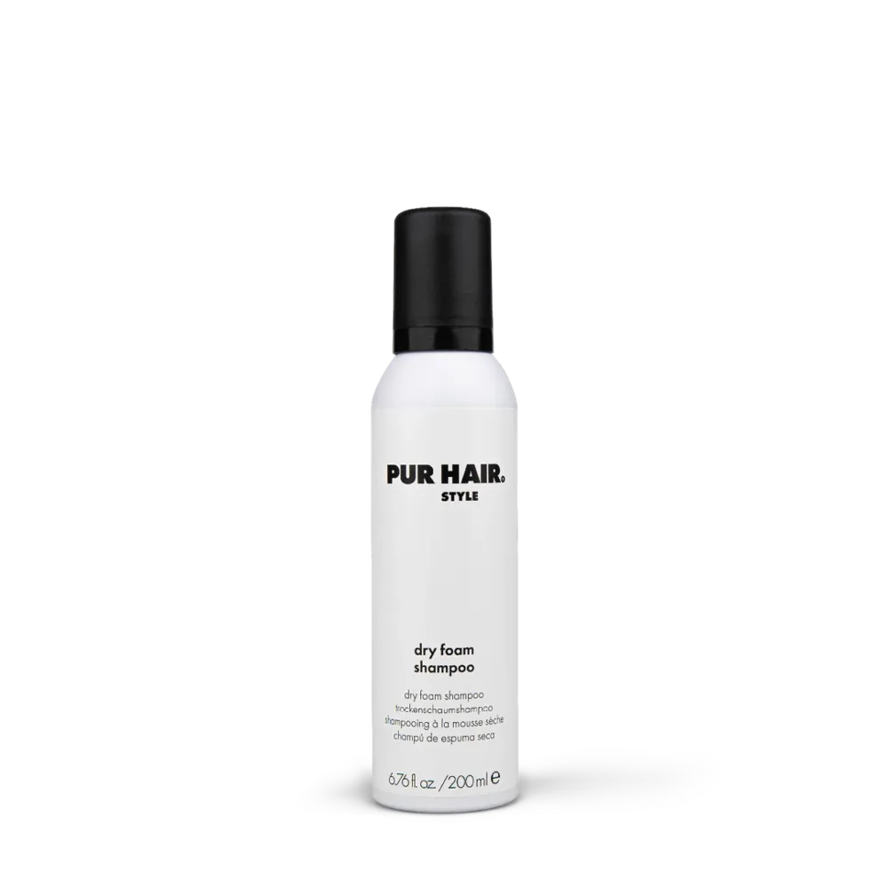 PUR HAIR Dry Foam Shampoo 200 ml Dose mit schwarzem Deckel, freigestellt auf weißem Hintergrund