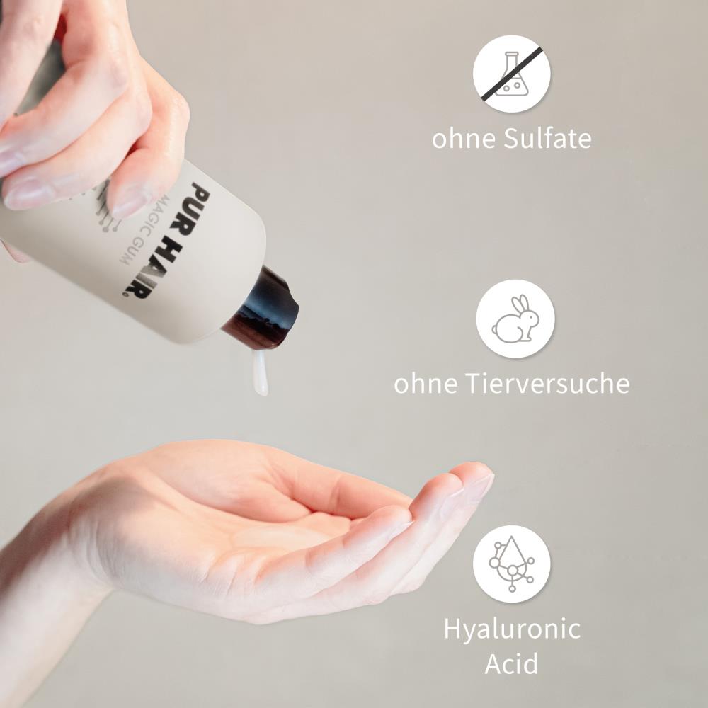 Hand drückt weißes Magic Gum Shampoo aus der Flasche in die Handfläche, daneben Symbole: ohne Sulfate, ohne Tierversuche, mit Hyaluronsäure