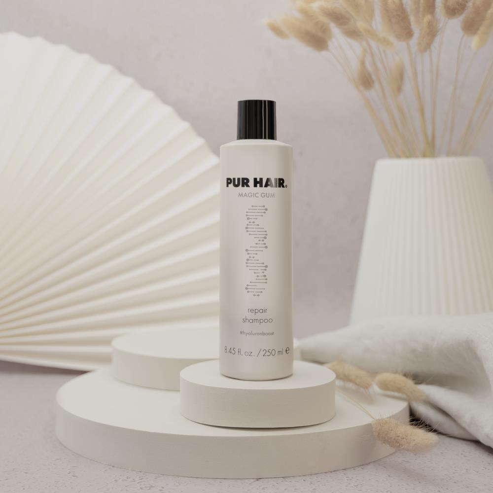 PUR HAIR Magic Gum Repair Shampoo 250 ml – reparierendes Shampoo mit Hyaluronboost für trockenes, strapaziertes Haar